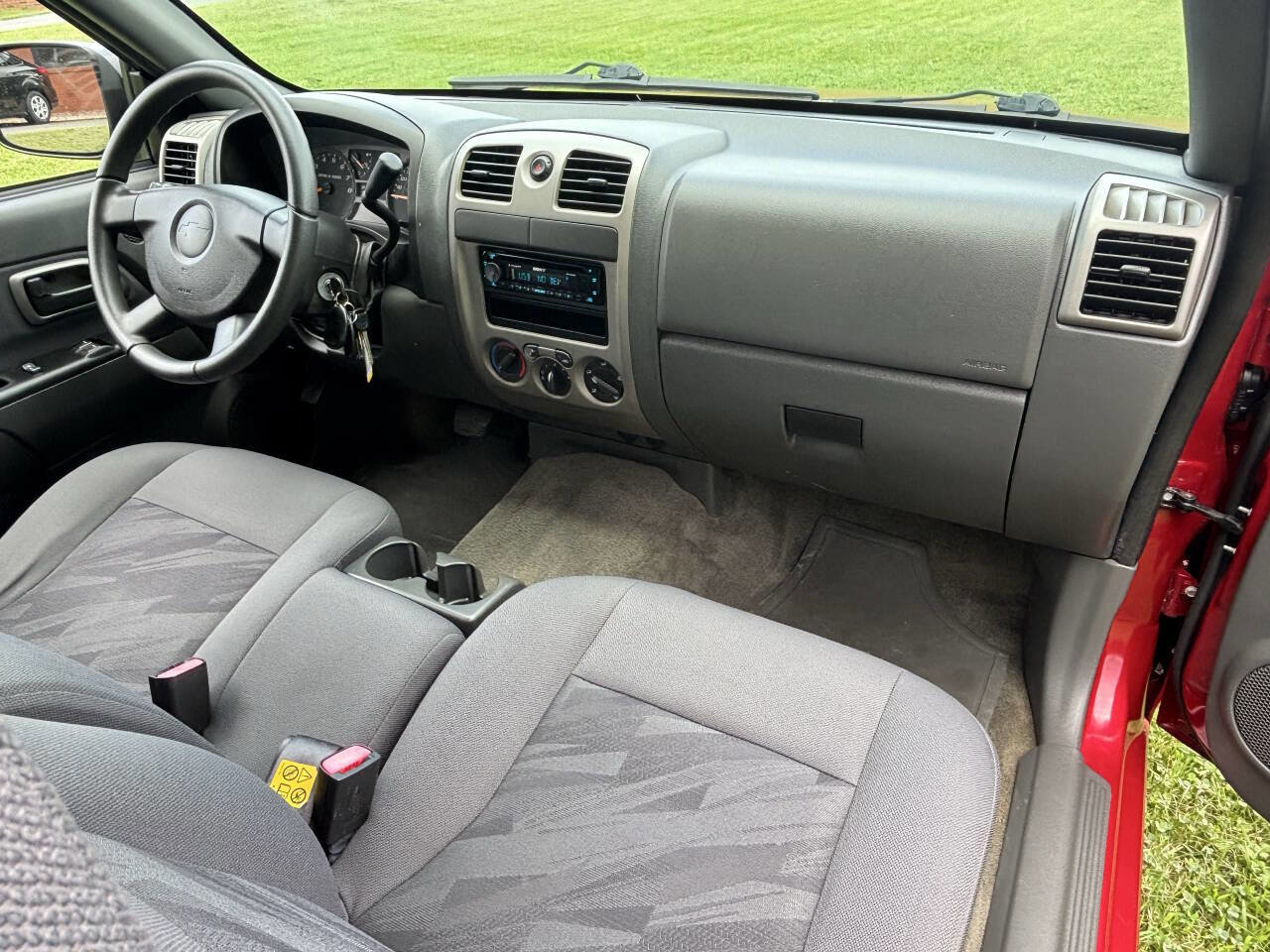 Used 2004 Chevrolet Colorado LS w/ Power Convenience Package image 11