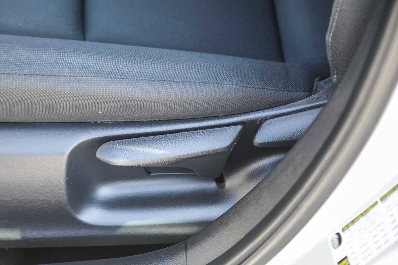 Used 2023 Toyota Corolla LE image 19