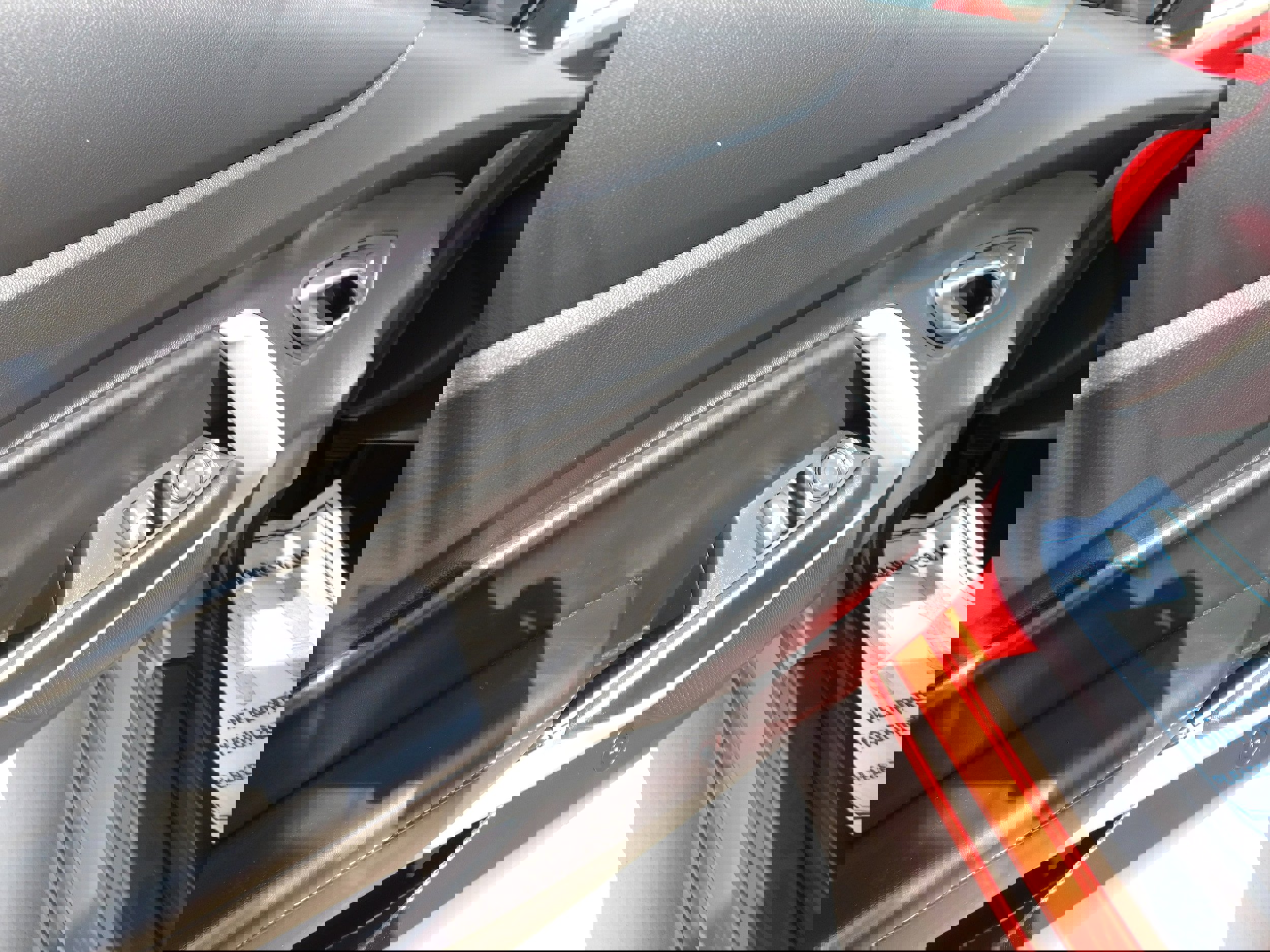 Used 2018 Chevrolet Camaro LT w/ RS Package image 10