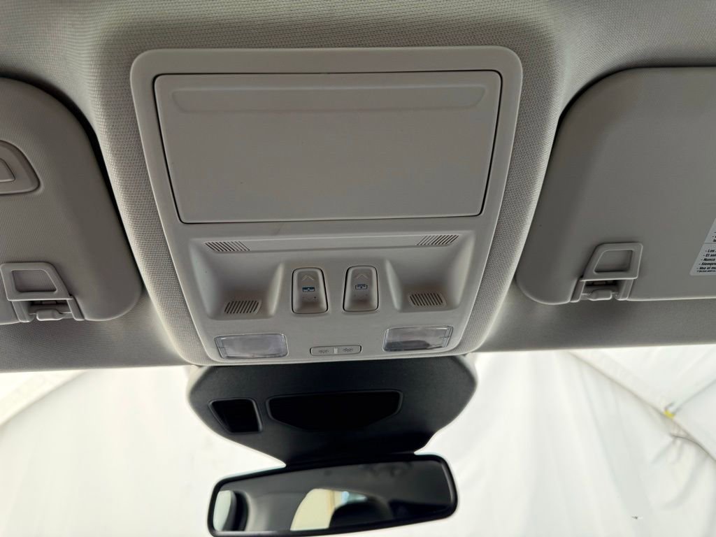 Used 2021 Ford Escape Titanium w/ Titanium Elite Package image 43