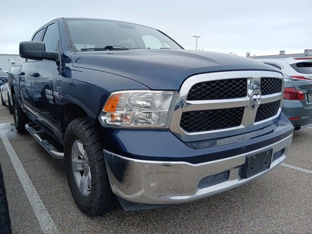 Used 2020 RAM 1500 Classic SLT AWD/4WD image 6