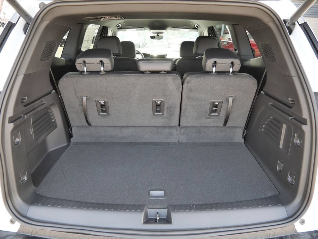 New 2026 GMC Acadia Elevation w/ Black Edition AWD/4WD image 35