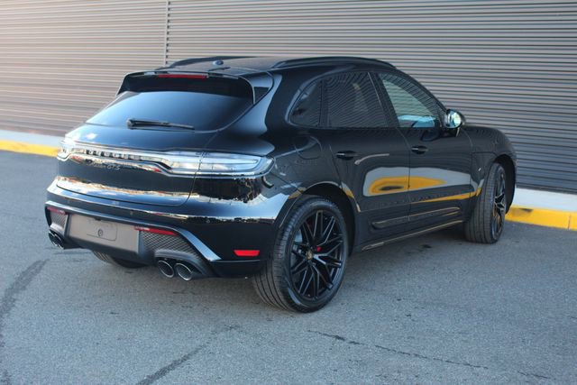 New 2026 Porsche Macan GTS image 8