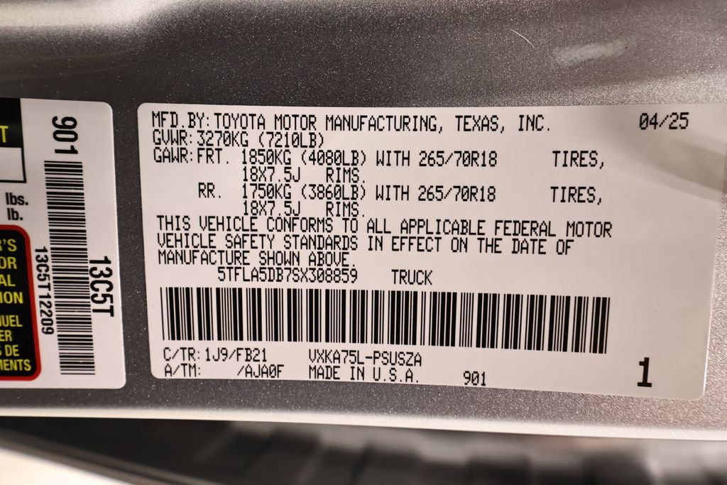 Used 2025 Toyota Tundra SR5 w/ SR5 Convenience Package AWD/4WD image 39