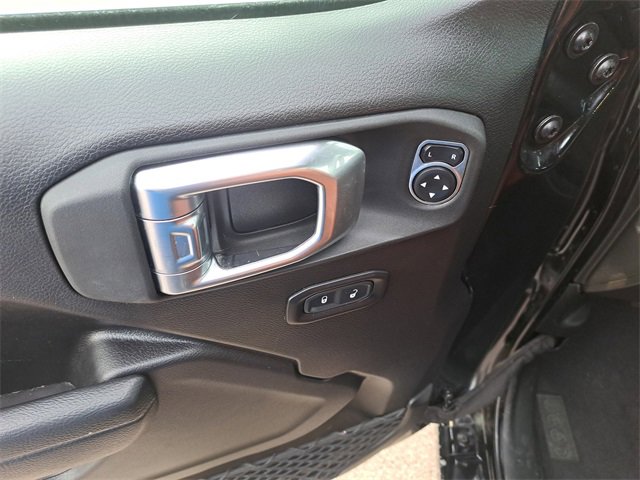 Used 2023 Jeep Wrangler Sport S image 19