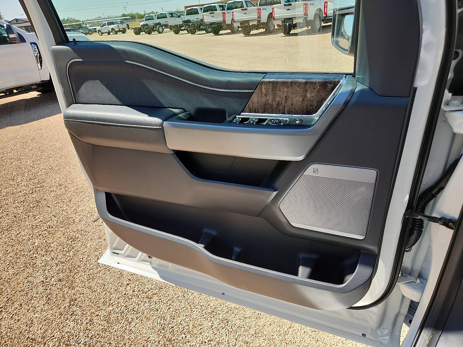 New 2026 Ford F350 Lariat image 12