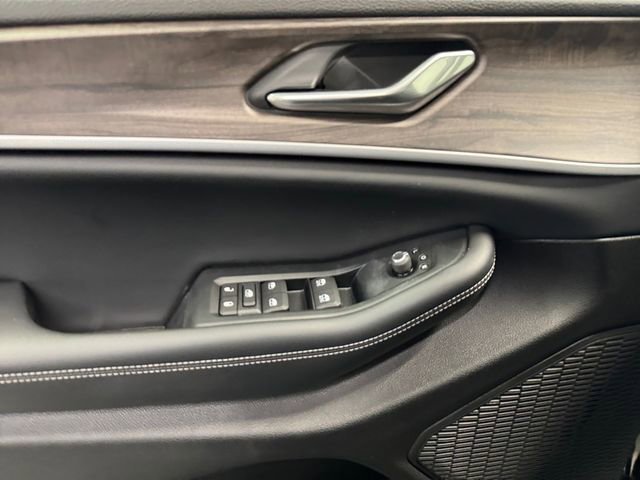 New 2026 Jeep Grand Cherokee Altitude image 28