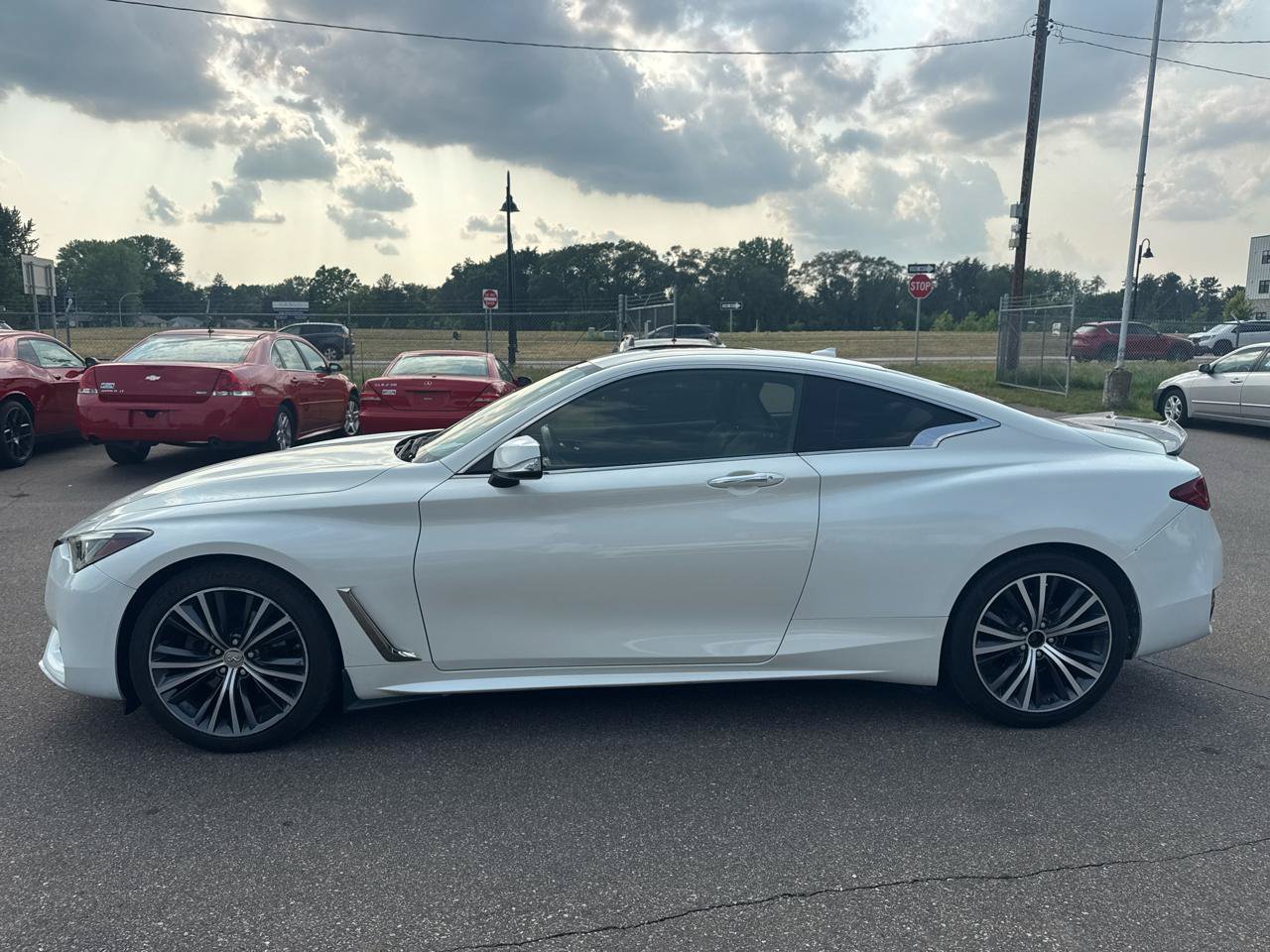 Used 2019 INFINITI Q60 3.0t Luxe w/ Essential Package AWD/4WD image 8