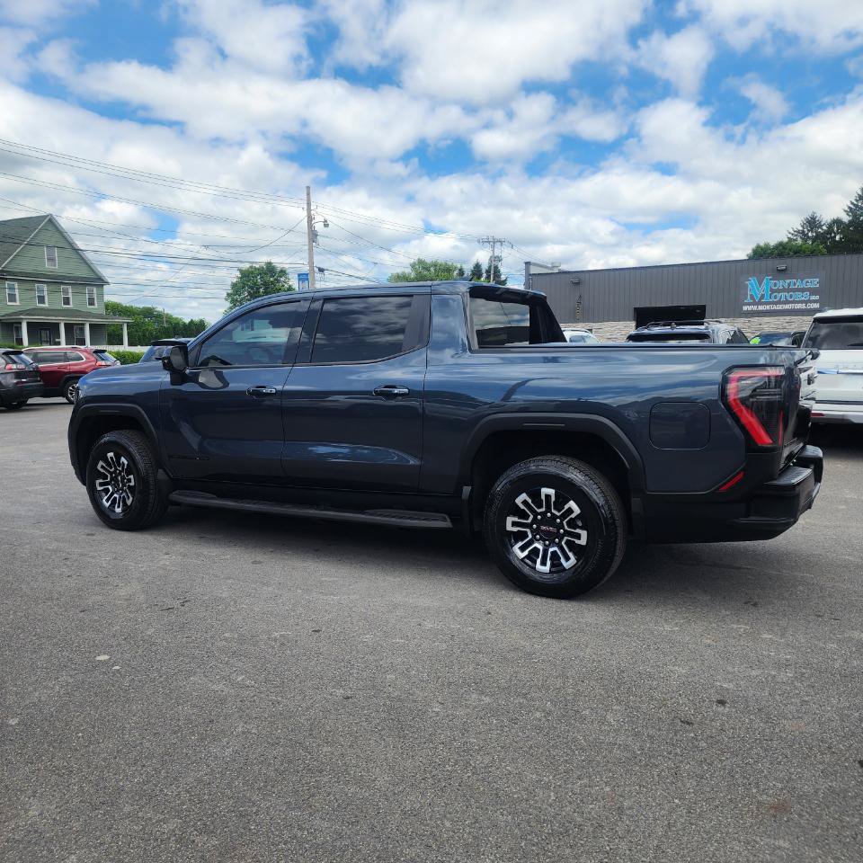 Used 2026 GMC Sierra EV Elevation AWD/4WD image 4