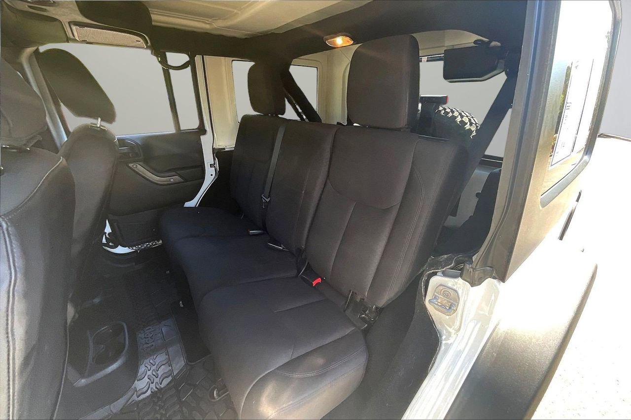 Used 2016 Jeep Wrangler Unlimited Sport image 20