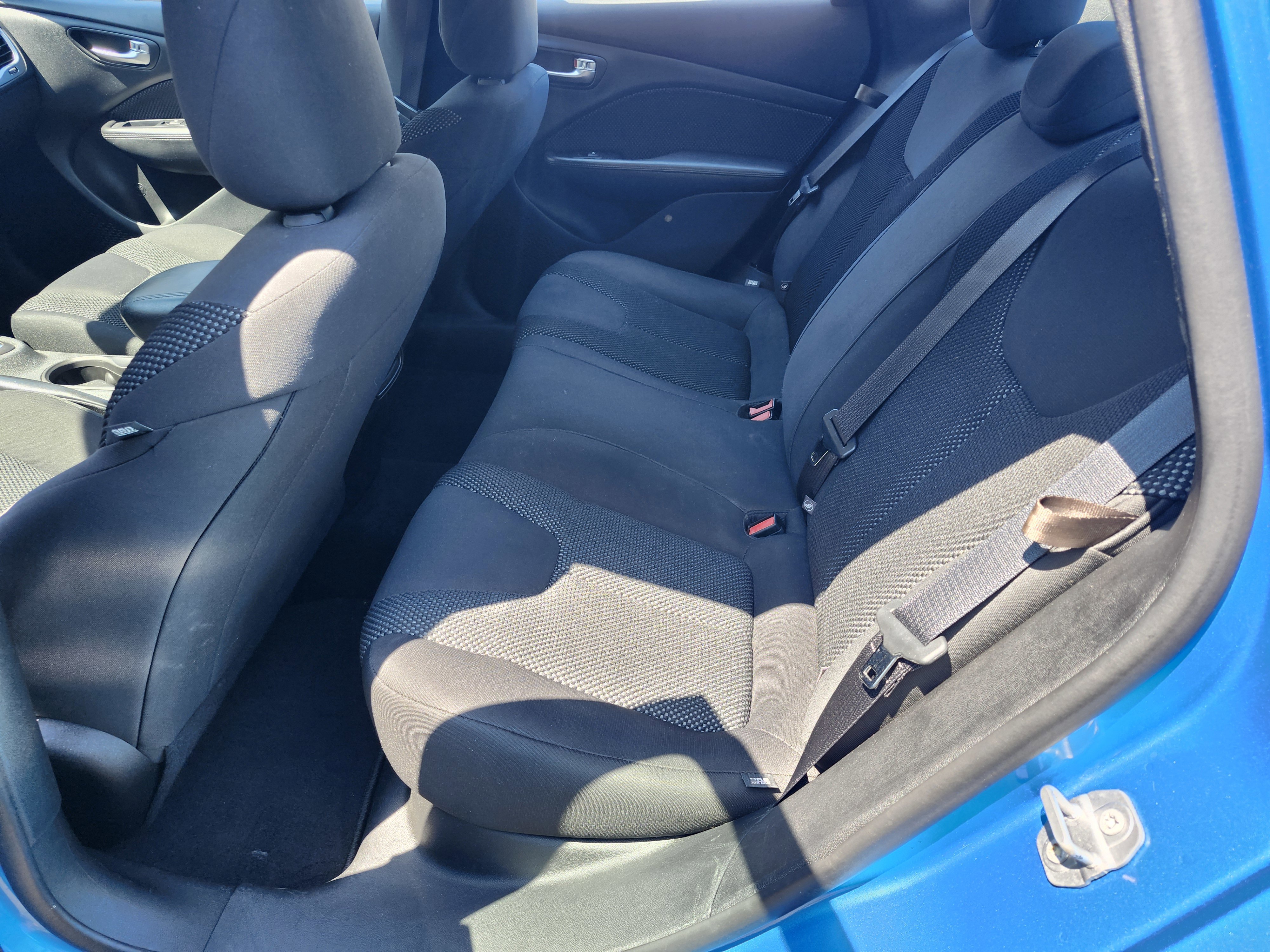 Used 2016 Dodge Dart SXT Sport w/ Chrome Package FWD image 5