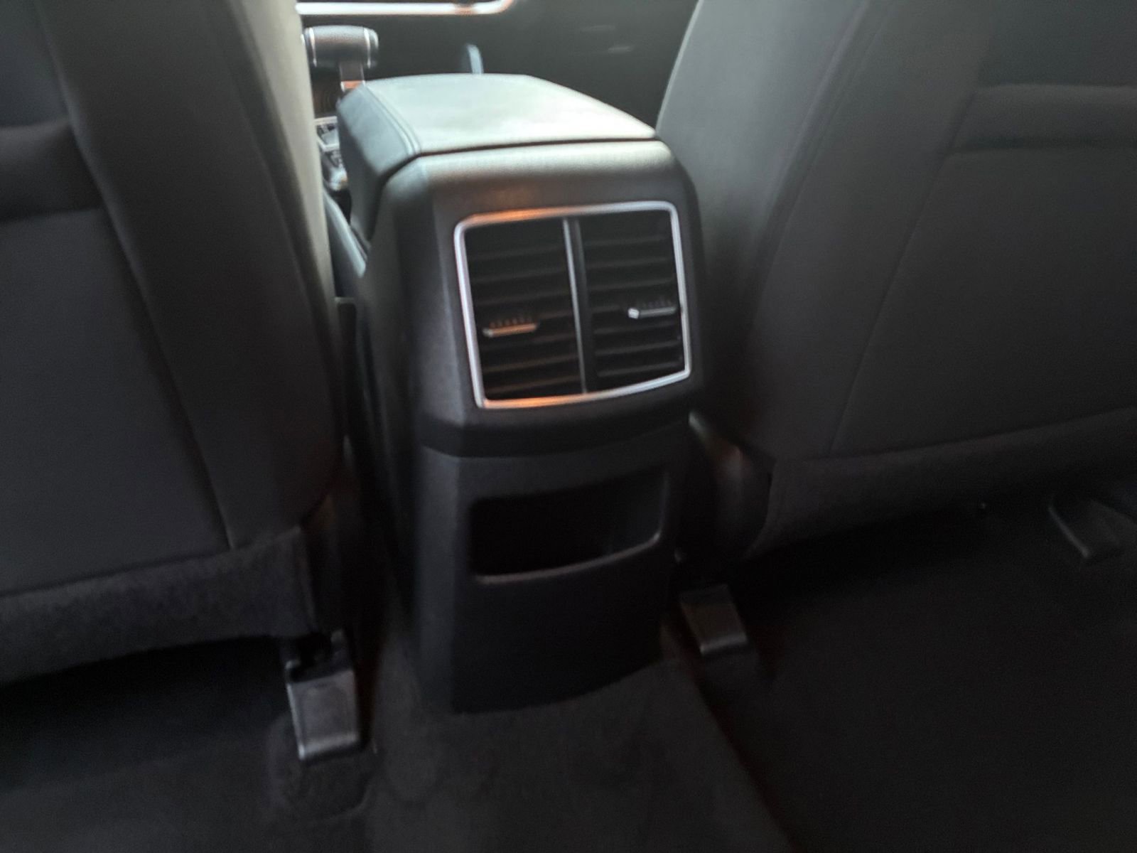 Used 2025 Kia Sportage LX image 22