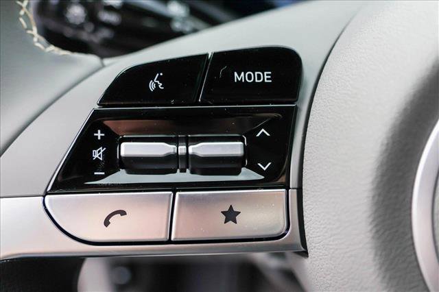 New 2025 Hyundai Elantra SEL image 14