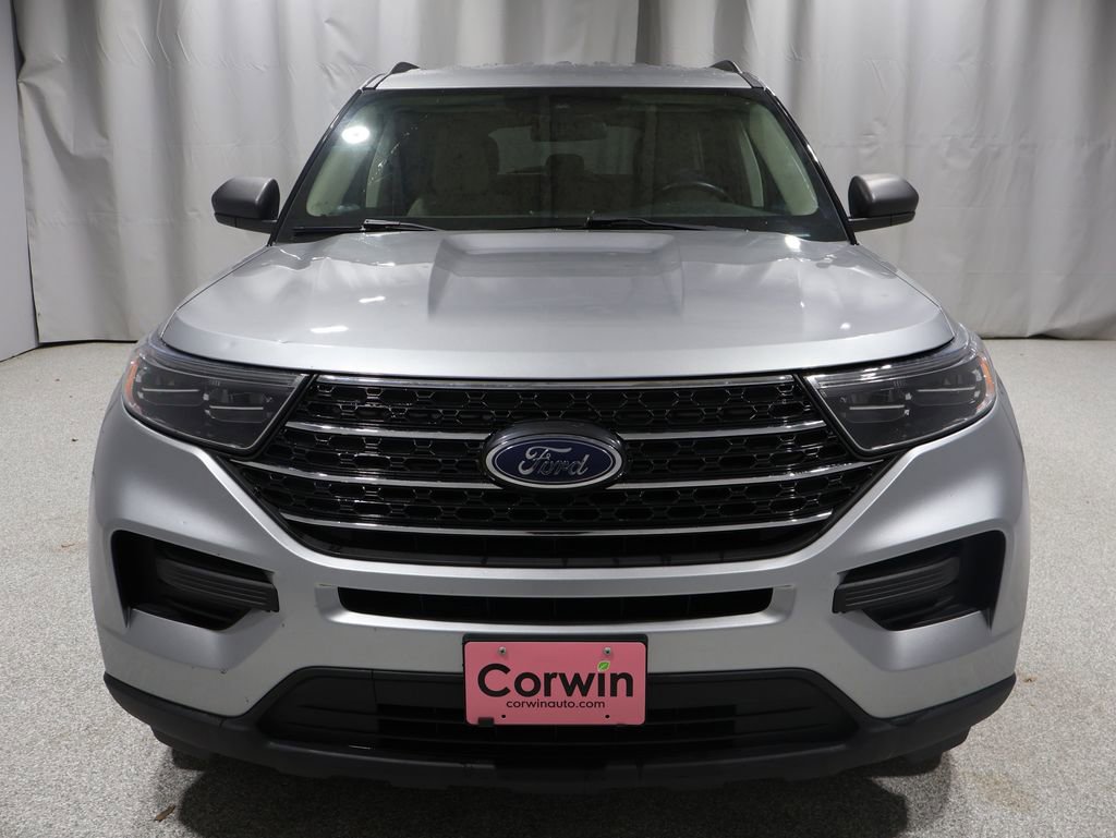 Used 2022 Ford Explorer XLT image 7