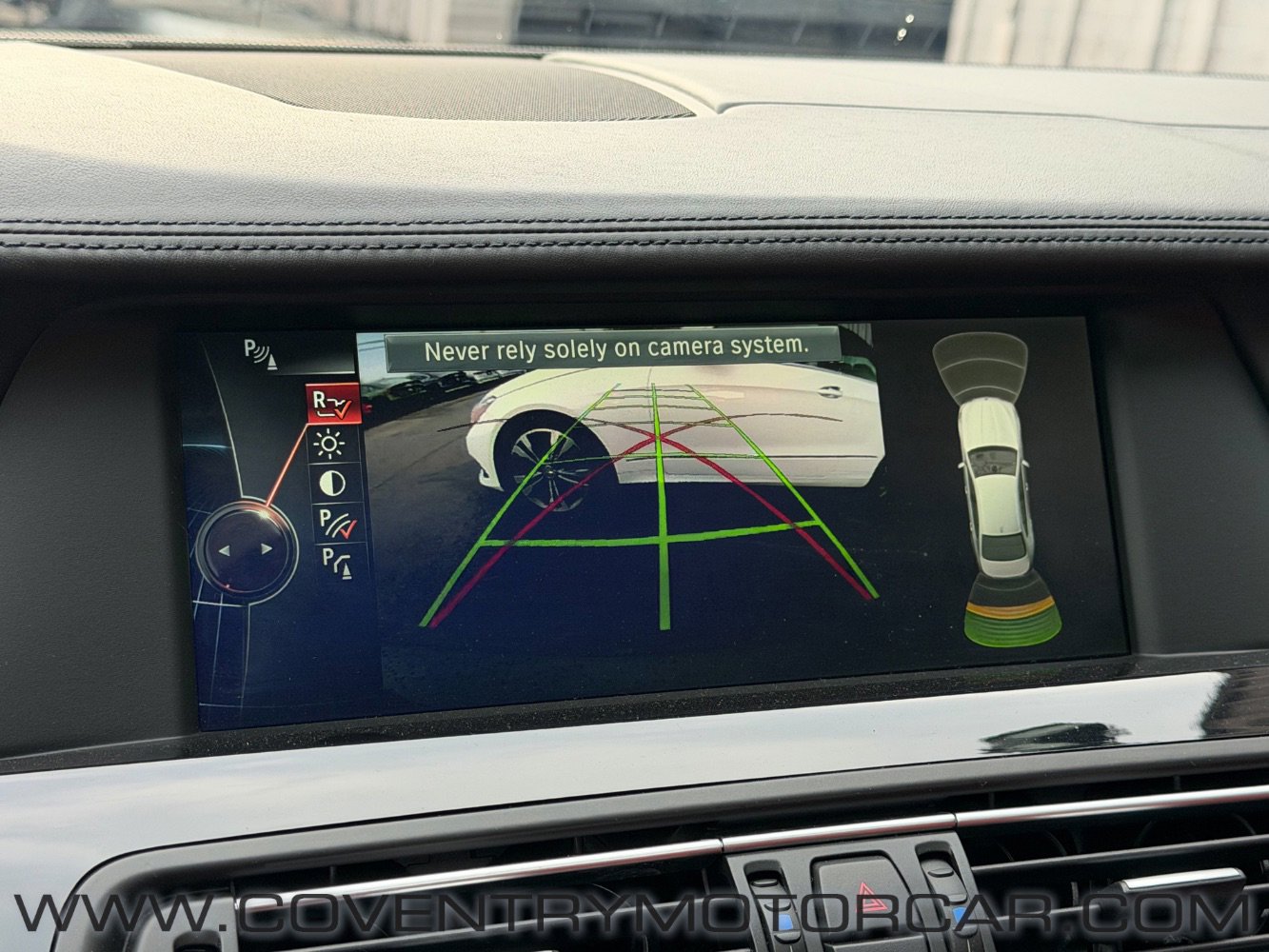Used 2013 BMW M5 RWD image 21