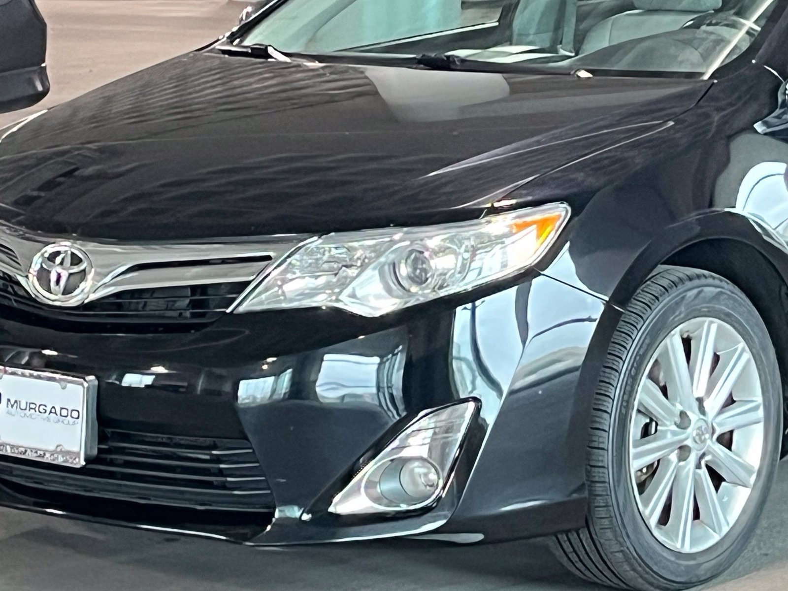Used 2012 Toyota Camry XLE w/ Leather Pkg FWD image 5