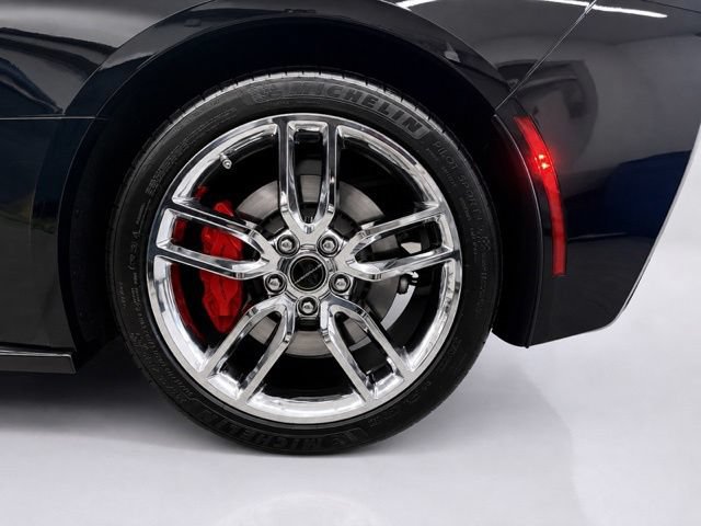 Used 2017 Chevrolet Corvette Stingray Coupe w/ Carbon Flash Badge Package RWD image 36
