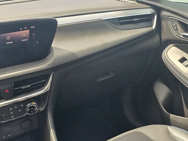 Used 2025 Buick Encore GX Sport Touring w/ Advanced Technology Package FWD image 18