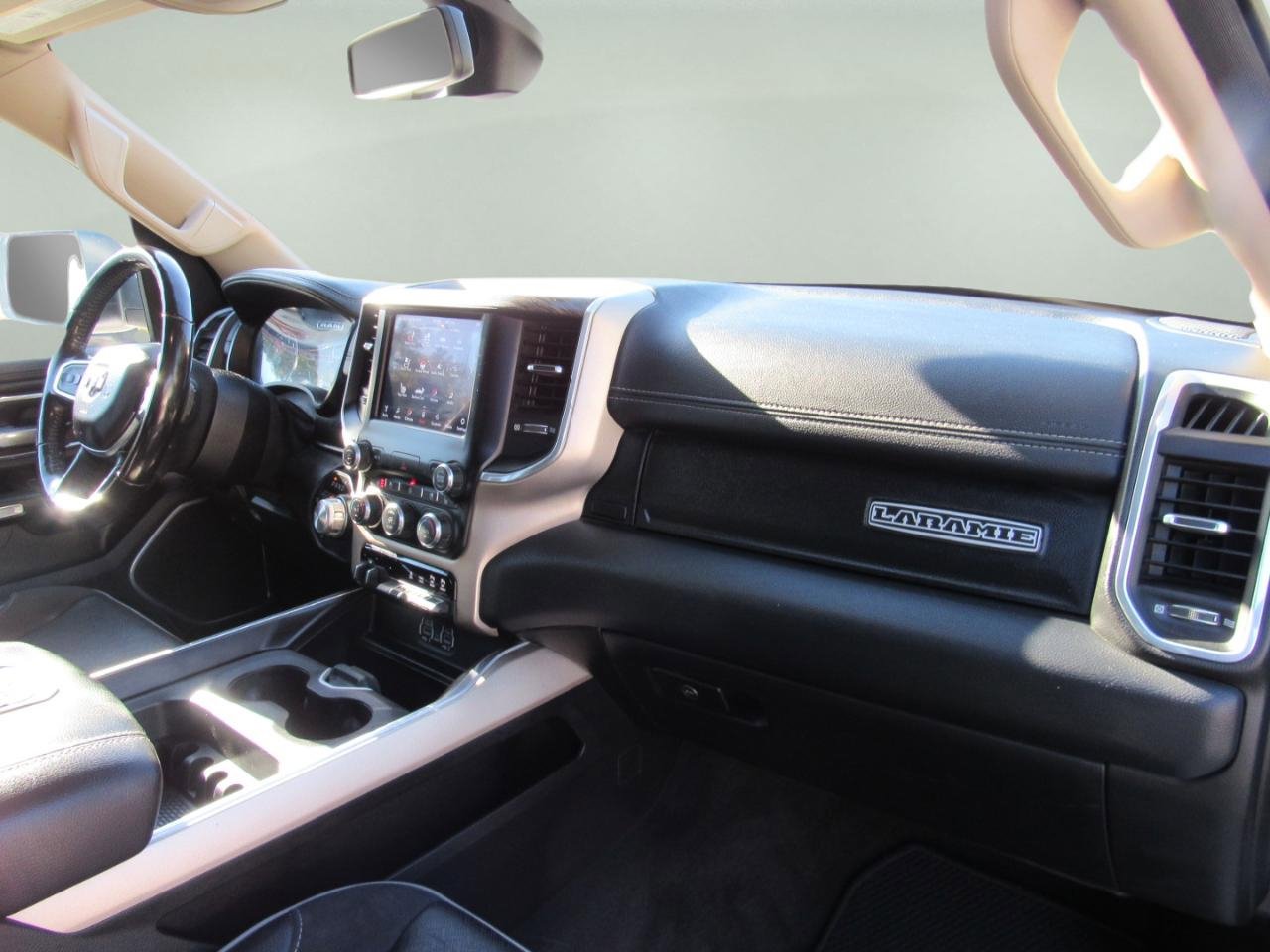 Used 2020 RAM 1500 Laramie image 37