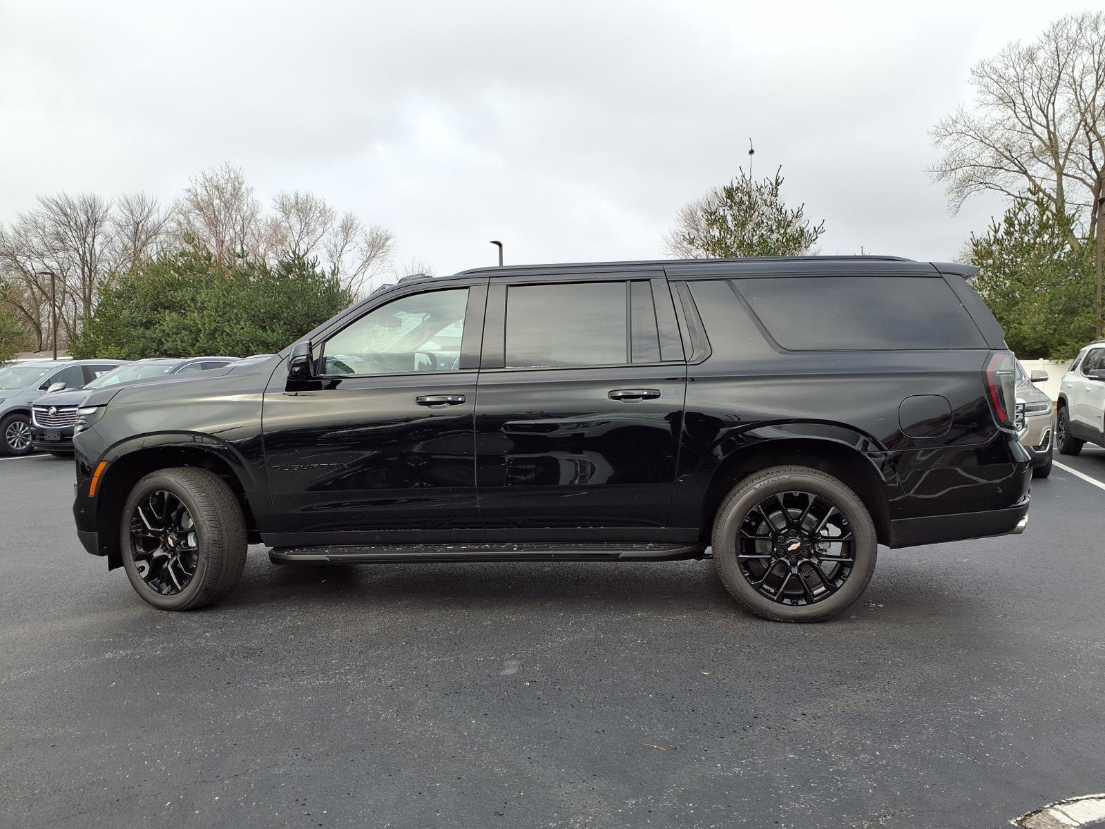 Used 2026 Chevrolet Suburban RST w/ Comfort Package image 29