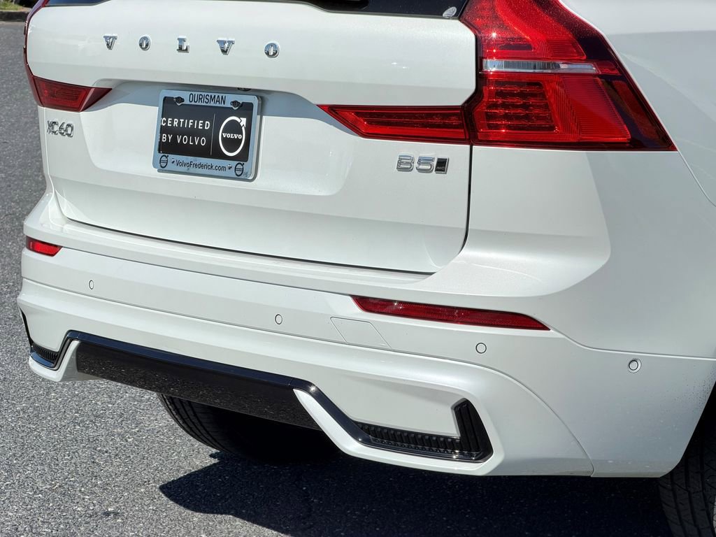 Used 2024 Volvo XC60 B5 Plus w/ Climate Package AWD/4WD image 15