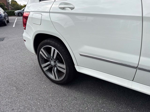 Used 2015 Mercedes-Benz GLK 350 4MATIC image 23