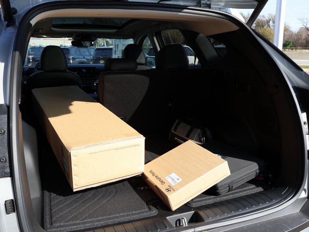 New 2026 Hyundai Tucson Limited image 16