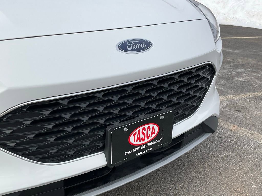 Used 2022 Ford Escape SEL w/ Technology Package image 25