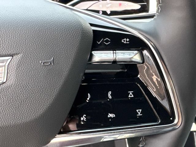 New 2026 Cadillac Lyriq Sport AWD/4WD image 27