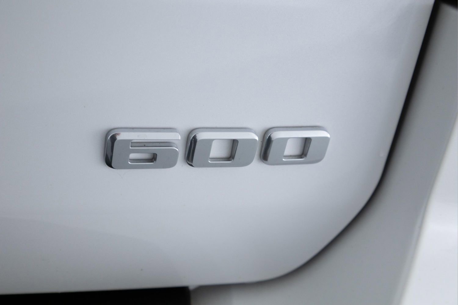 Used 2024 Cadillac Escalade ESV Sport Platinum w/ Heavy-Duty Trailer Package AWD/4WD image 38