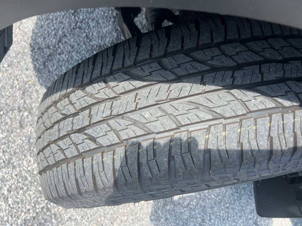 New 2025 Nissan Armada PRO-4X image 28