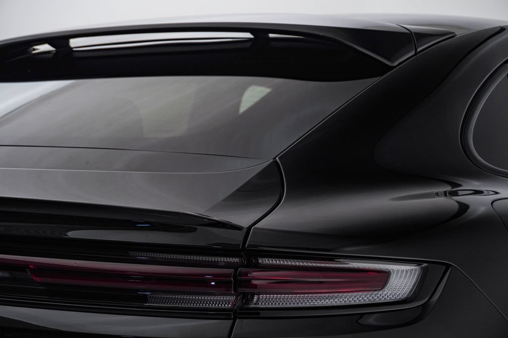 Certified 2026 Porsche Cayenne Coupe AWD/4WD image 12