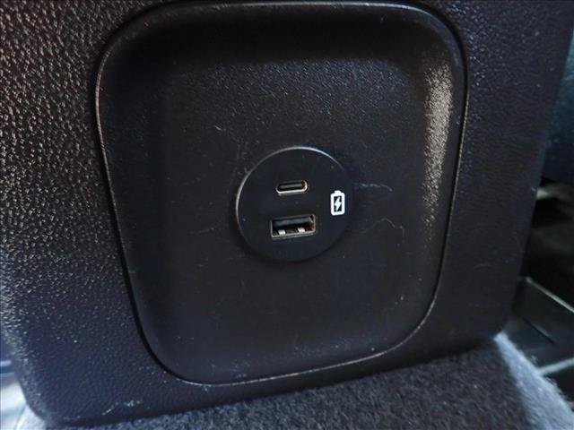 Used 2022 Ford Escape SE w/ Cold Weather Package AWD/4WD image 10