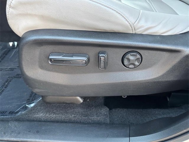 Used 2021 Honda CR-V Touring image 15