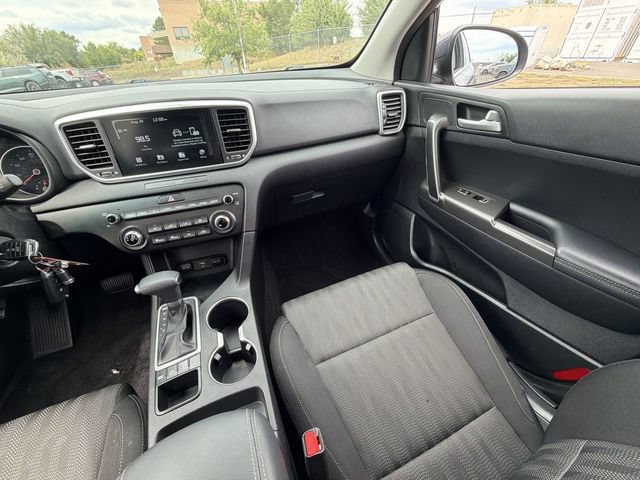 Used 2020 Kia Sportage LX AWD/4WD image 13
