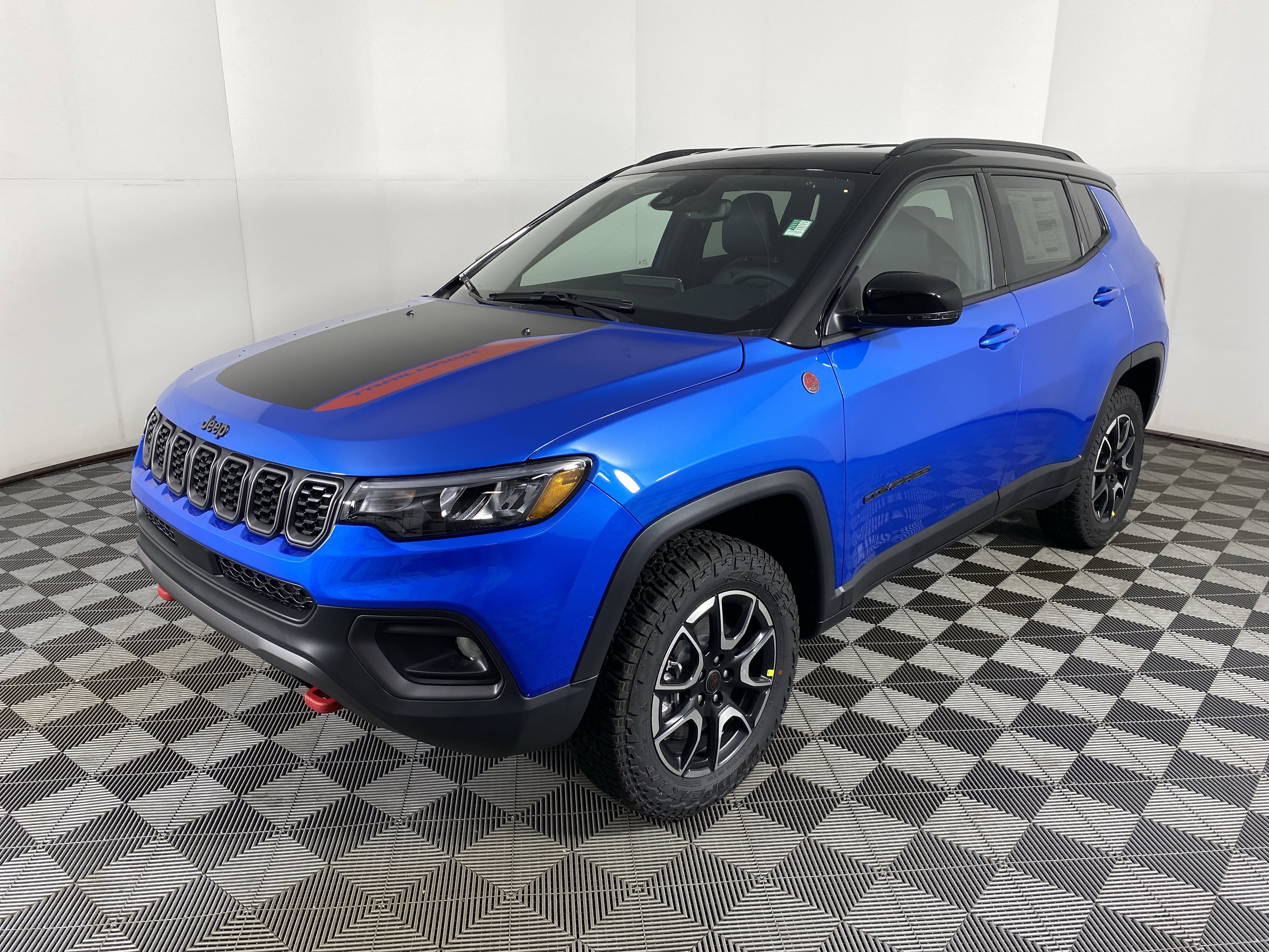 New 2026 Jeep Compass Trailhawk image 10