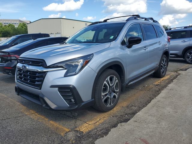 Used 2024 Subaru Ascent Limited w/ Technology Package AWD/4WD image 3