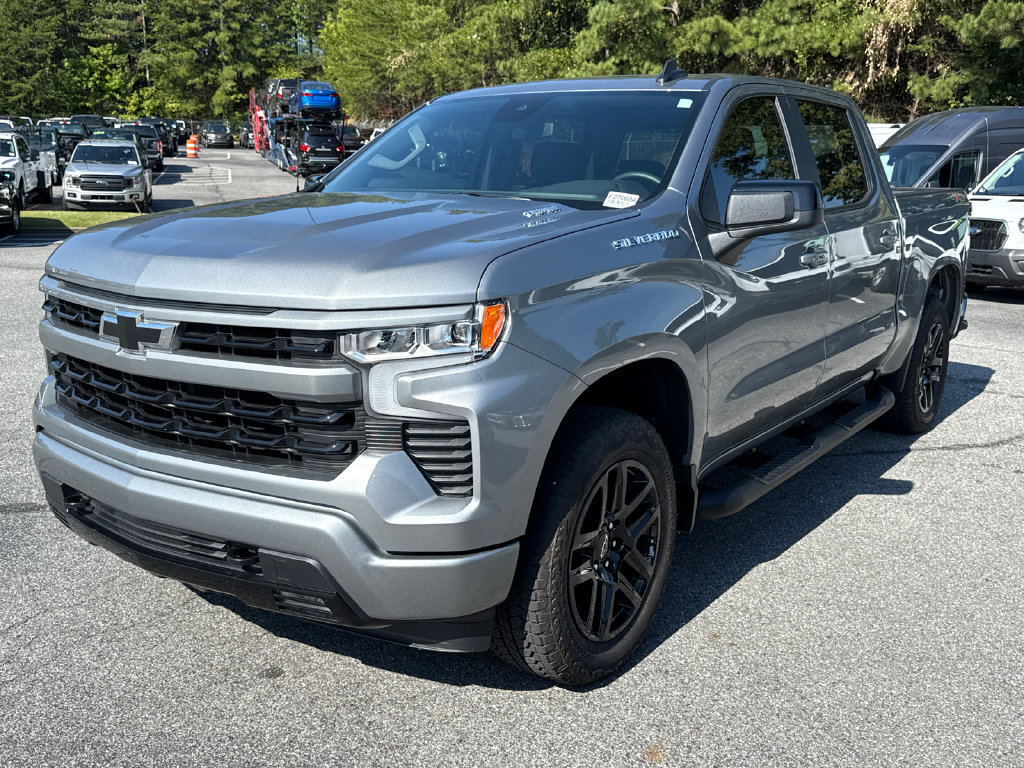 Used 2026 Chevrolet Silverado 1500 RST w/ RST Select Package AWD/4WD image 3
