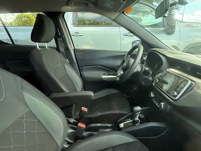 Used 2019 Nissan Kicks SV image 9