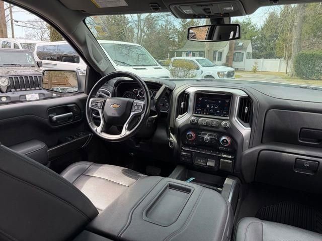 Used 2021 Chevrolet Silverado 1500 LTZ w/ Z71 Off-Road Package AWD/4WD image 18