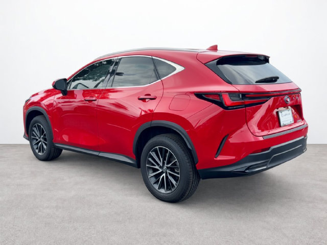 Used 2024 Lexus NX 250 FWD w/ Towing Package (2000 Lbs) image 3