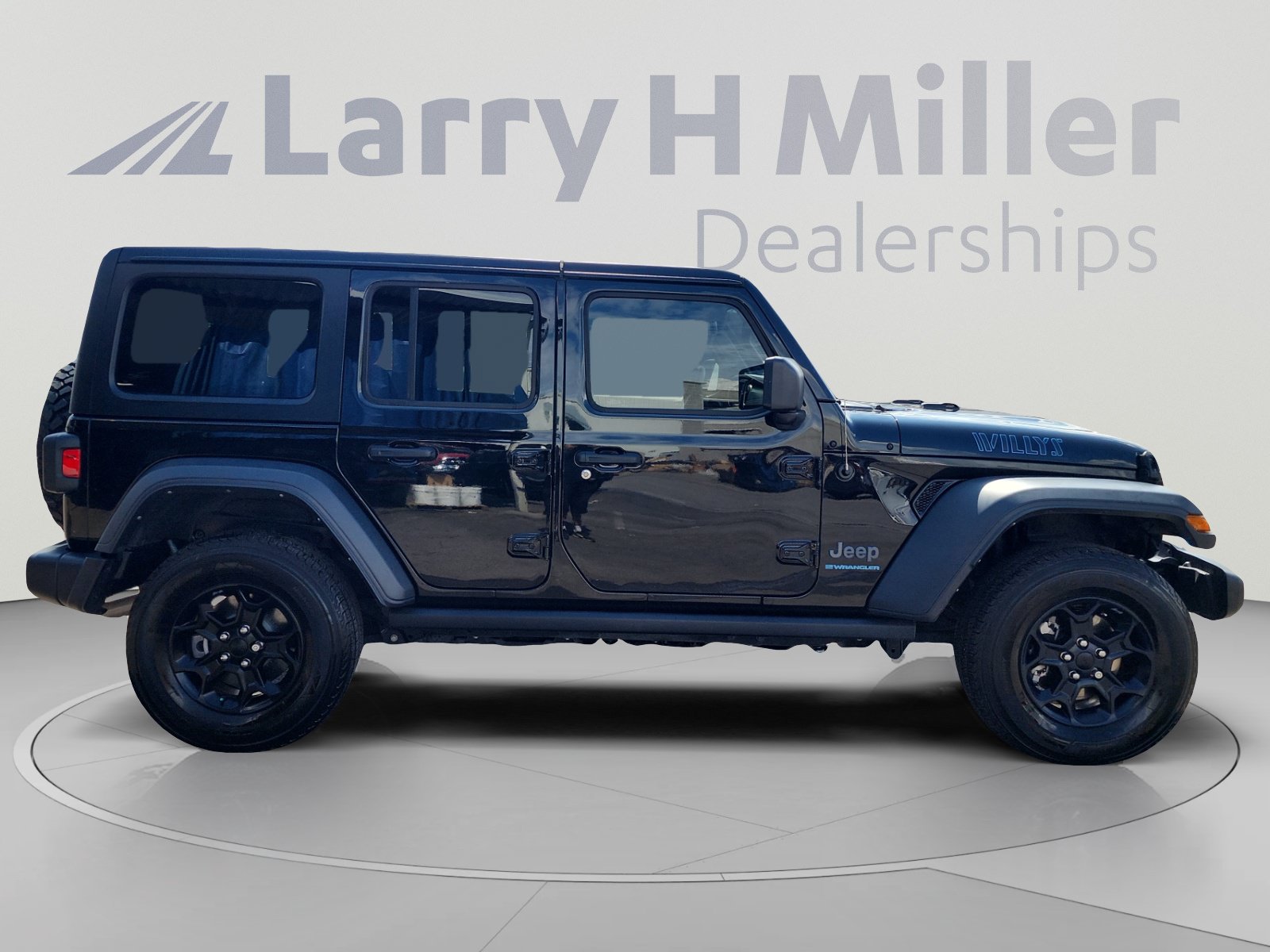 Used 2023 Jeep Wrangler Unlimited w/ 8.4" Radio Group AWD/4WD image 6