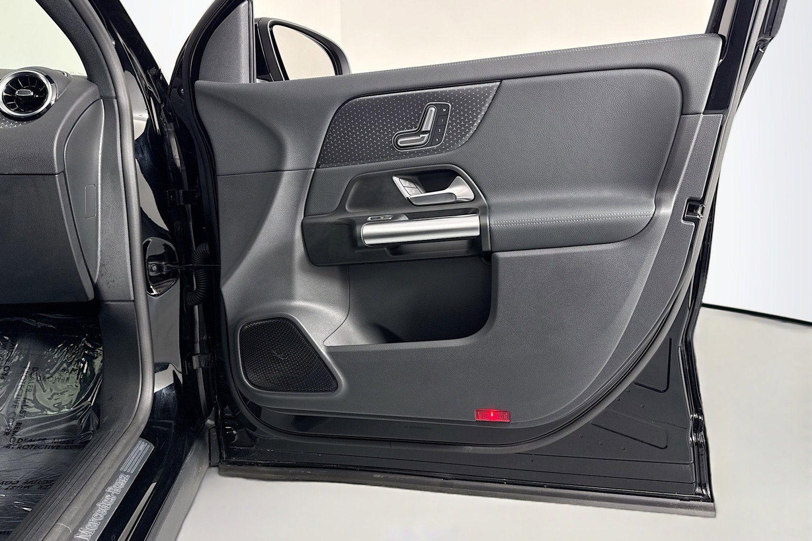 Certified 2026 Mercedes-Benz GLA 250 image 24