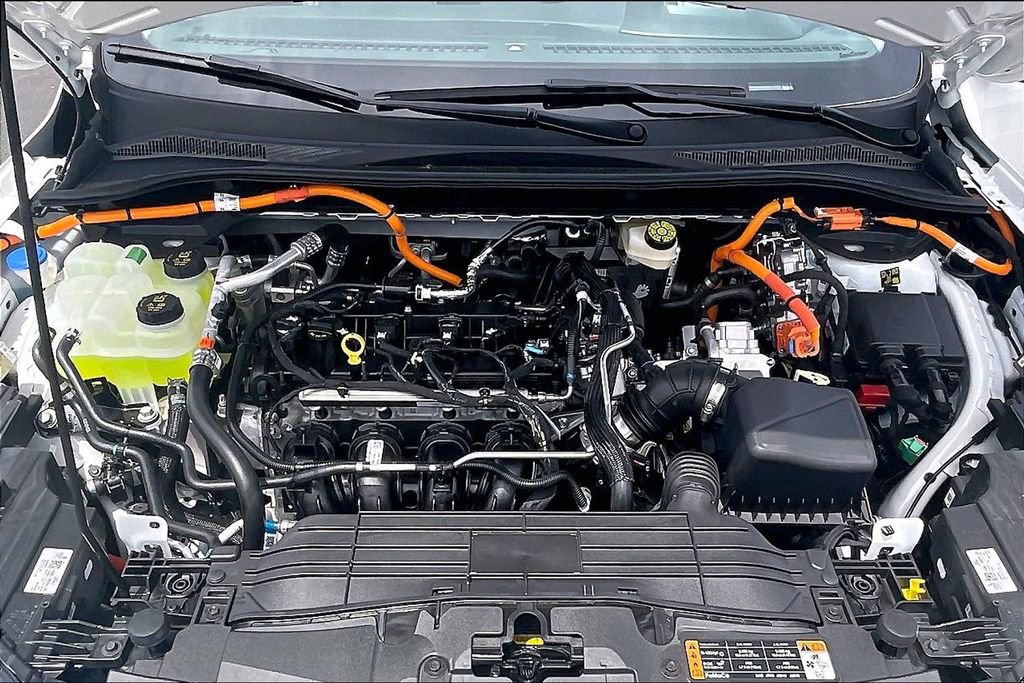 New 2024 Ford Escape SE w/ PHEV Premium Package image 11