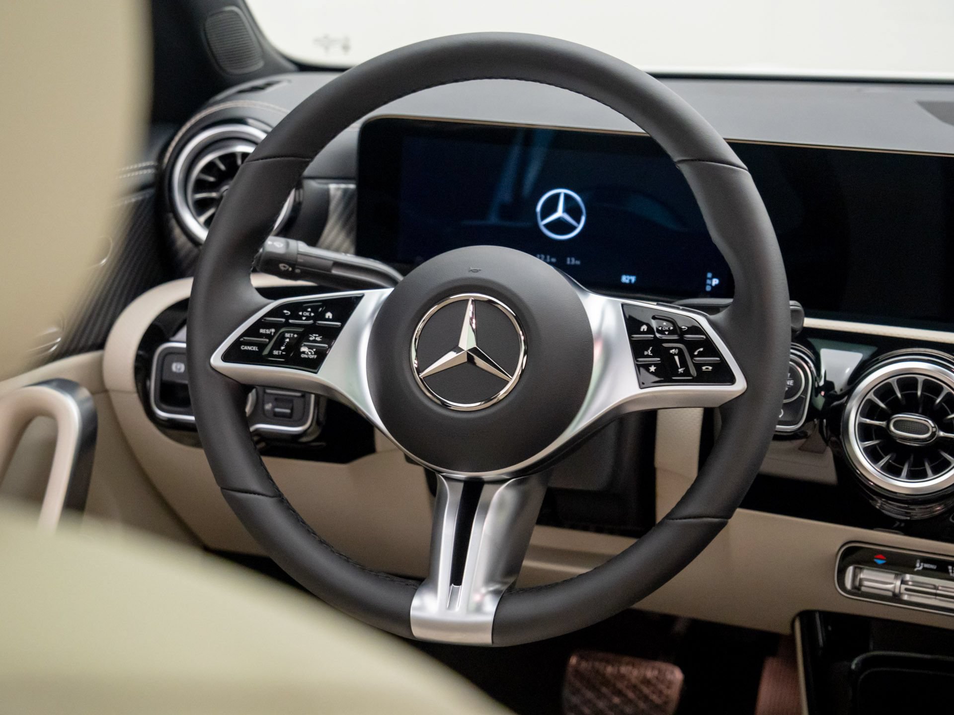 New 2026 Mercedes-Benz CLA 250 4MATIC image 10