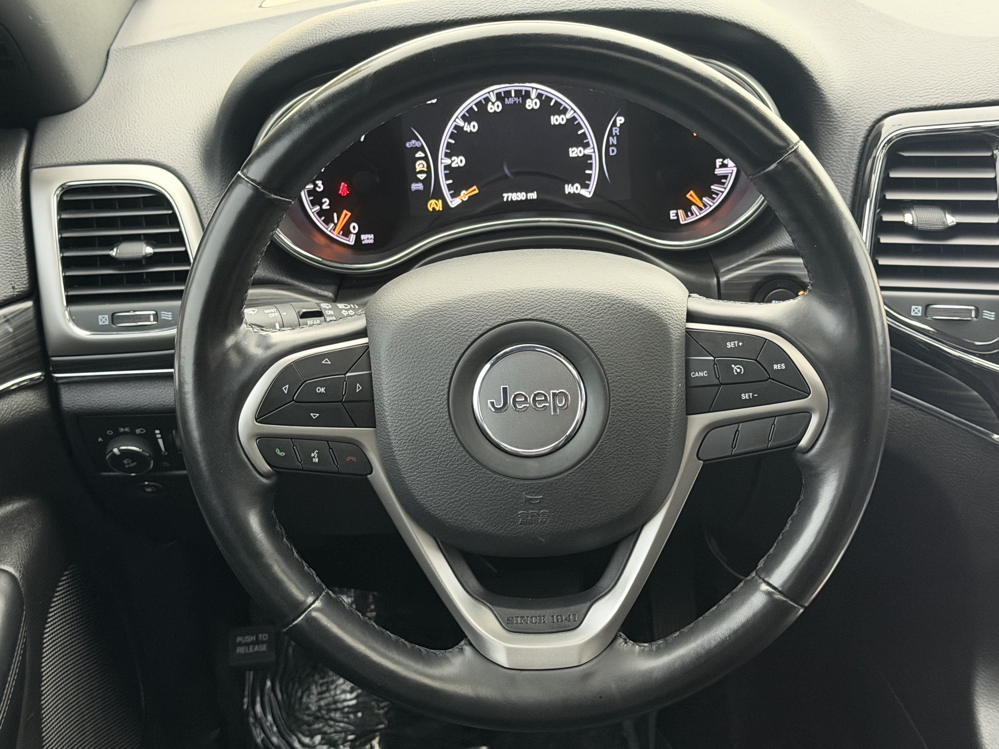 Used 2021 Jeep Grand Cherokee Limited AWD/4WD image 13