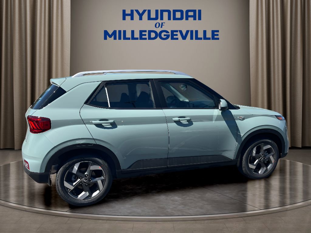 New 2026 Hyundai Venue SEL FWD image 7