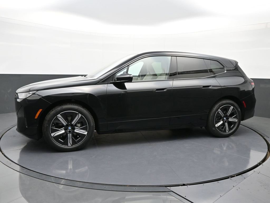 New 2026 BMW iX xDrive45 image 4