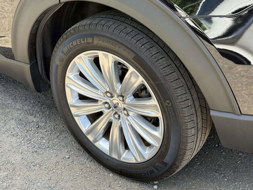 Used 2020 Ford Explorer Limited AWD/4WD image 11