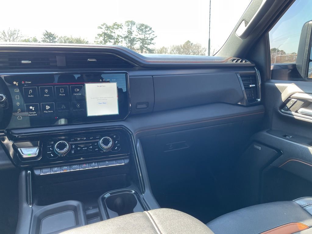 Used 2024 GMC Sierra 2500 AT4 w/ AT4 Premium Plus Package image 26